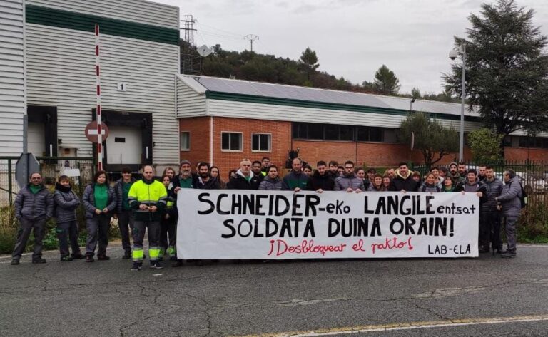 Trabajadores y trabajadoras de Schneider comienzan una serie de paros para reivindicar condiciones más justas