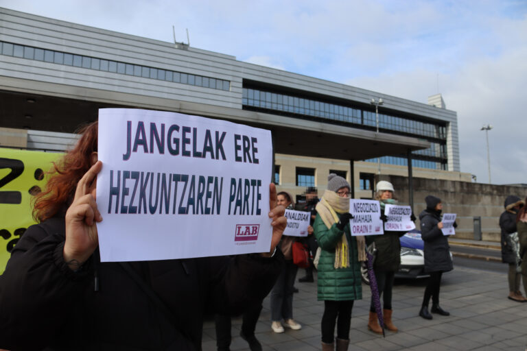 La patronal incumple el convenio de comedores escolares de las escuelas publicas