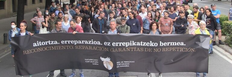 Pedimos al Gobierno de Navarra que, además de profundizar en la investigación sobre tortura, adopte medidas de reconocimiento y reparación