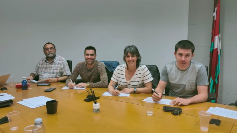 Bizkaiko metalgintzako hitzarmena sinatu dugu