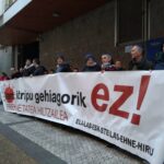 photo_5764621765602032813_y(1)