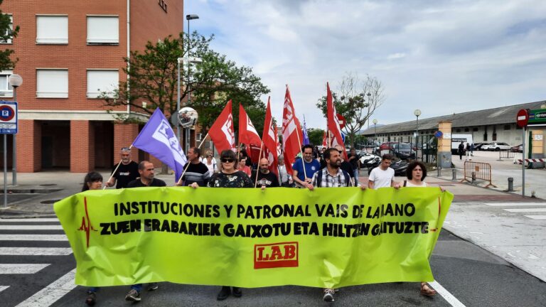 Llenamos las calles para demostrar que la salud y la vida de los trabajadores y trabajadoras vale más que las ganancias del empresariado