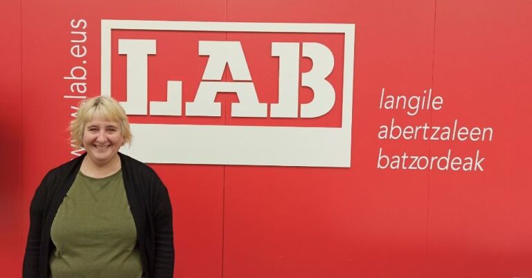 “Lesbiana izatea sistema Kapitalistari ezetz esateko modu bat da”