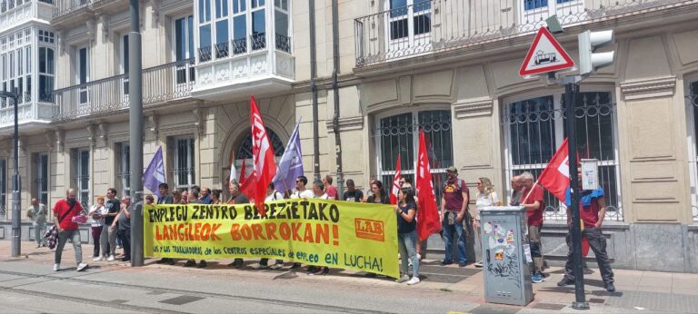 Pedimos implicación a las instituciones para garantizar unas condiciones laborales dignas en los Centros Especiales de Empleo