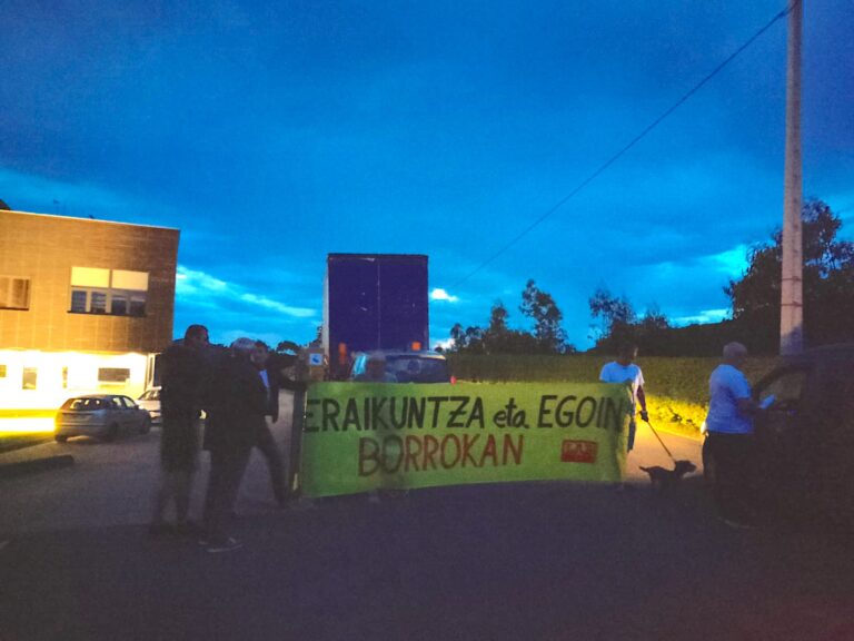 Primer día de huelga en la construcción de Bizkaia