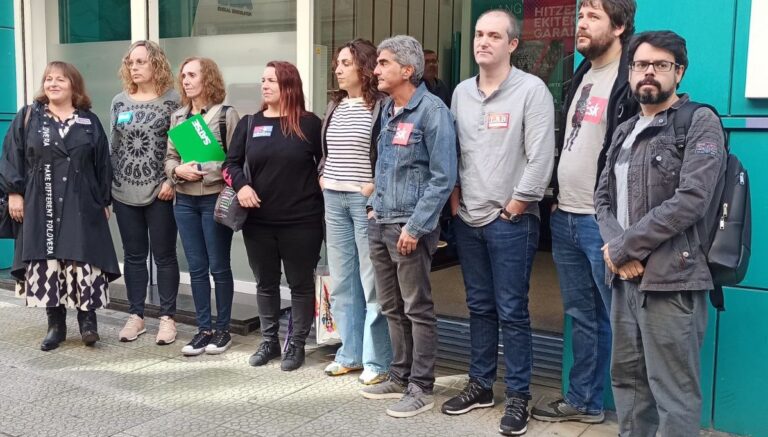 Los sindicatos convocantes de la huelga en los servicios públicos nos hemos reunido con EH Bildu y Elkarrekin Podemos-IU