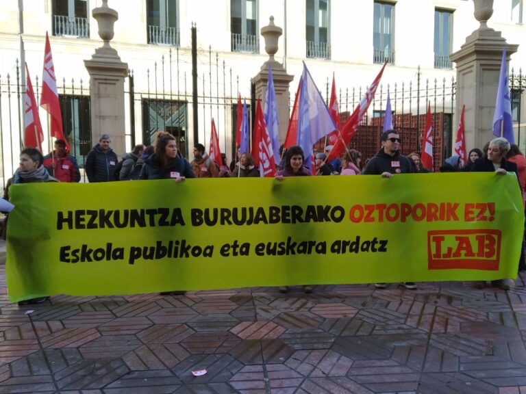 El PNV aprueba la nueva ley de educación de la CAV que supone un obstáculo para acometer los cambios que necesita el sistema educativo obedeciendo a sus alianzas con el PSE