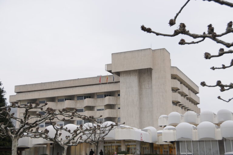 Nafarroako Ospitale Unibertsitarioko mantentze-lanen zerbitzu osoa publifikatzea #LortuDugu Ubarminen