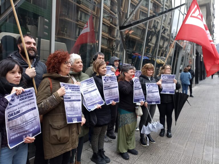 2008an sinatutakoa betetzeko eta Bizkaia osorako garbitegi publiko bat martxan jartzeko eskatu diogu Osakidetzari