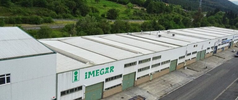 Imegar enpresako jazarpen sindikala salatzen dugu, delegatu bat kaleratua izan baita lan sindikala egiteagatik  