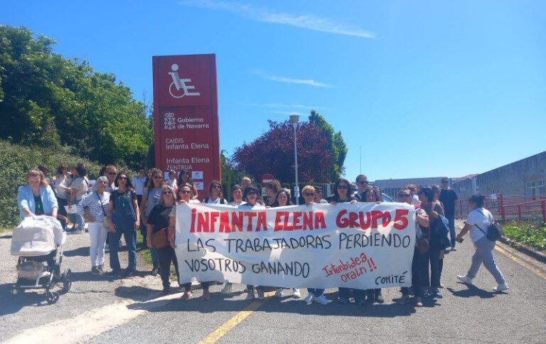 Las trabajadoras del centro Infanta Elena se movilizan en contra de que empeoren sus condiciones de trabajo