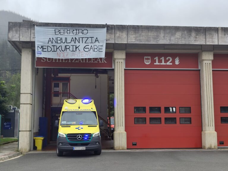 Salatzen dugu Osakidetzako Emergentzietan 80 txanda baino gehiago bete gabe geratu direla uztailean