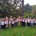 photo_5778231314372216260_y