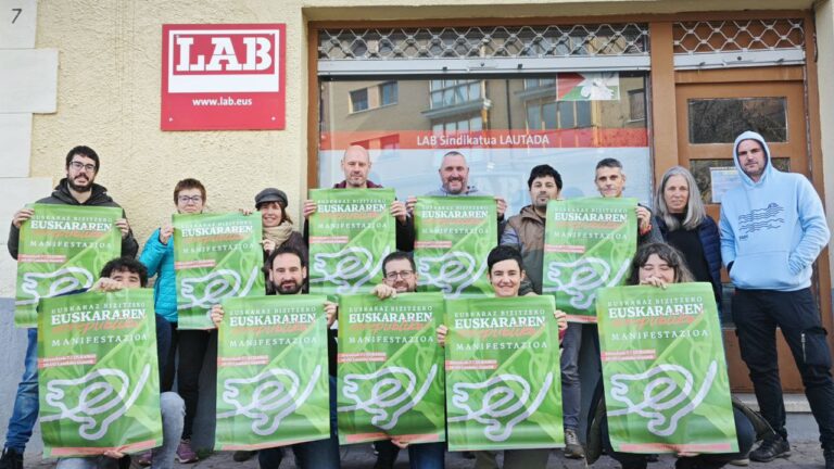 LABek bat egiten du EHEk “Euskaraz bizitzeko euskararen errepublika!” lemarekin abenduaren 7an Durangon deitu duen manifestazioarekin