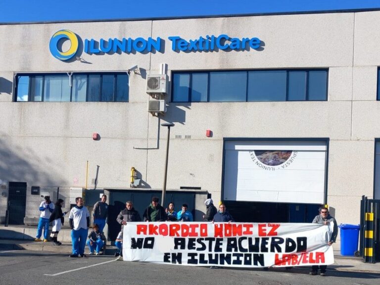 LABek ez du Ilunion enpresaren akordioa sinatuko eta desadostasuna adierazteko mobilizatu da