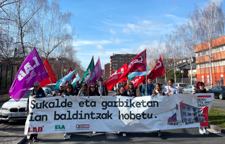Las huelgas de cocina y limpieza de educación de la CAV de enero y febrero han tenido un seguimiento muy amplio