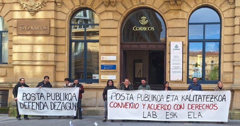 Zerbitzu publiko eta kalitatezkoa eskatu dugu Correosen