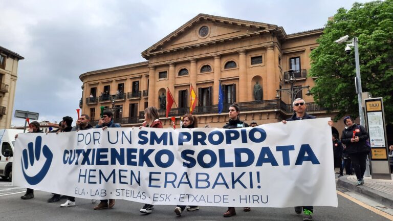 ELA, LAB, CIG, Intersindical Catalana, IAC, Intersindical Valenciana y STEI se reunirán con todos los partidos para tratar el SMI, pero Yolanda Díaz se niega a recibirlos