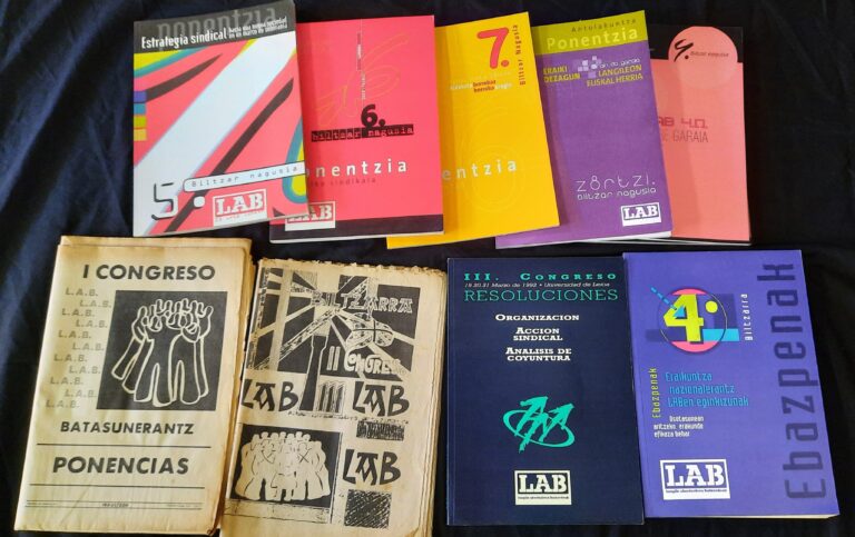 LAB realiza al Archivo Contemporáneo de Nafarroa una primera donación de parte de su documentación y carteles