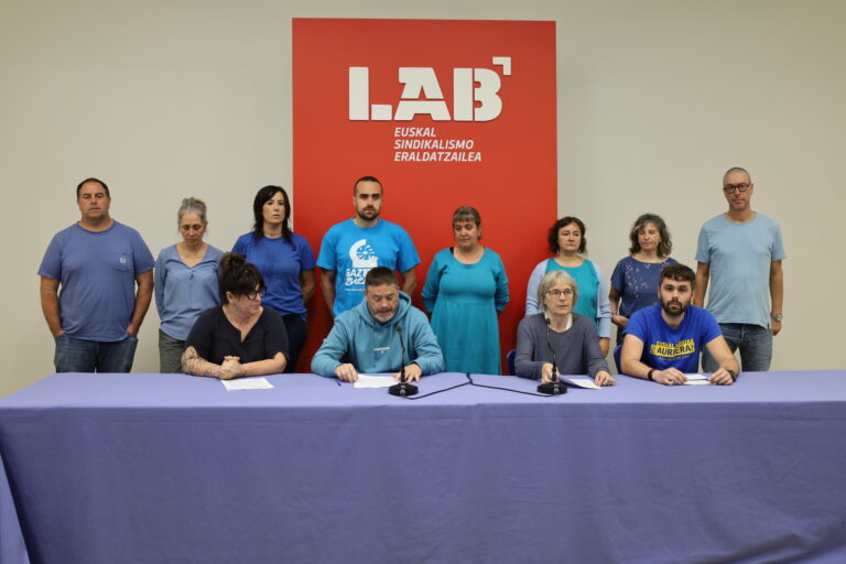 EAEko Hezkuntza Sailari ikastolen eremurako adostutakoa bete dezan exijitu dio LABek