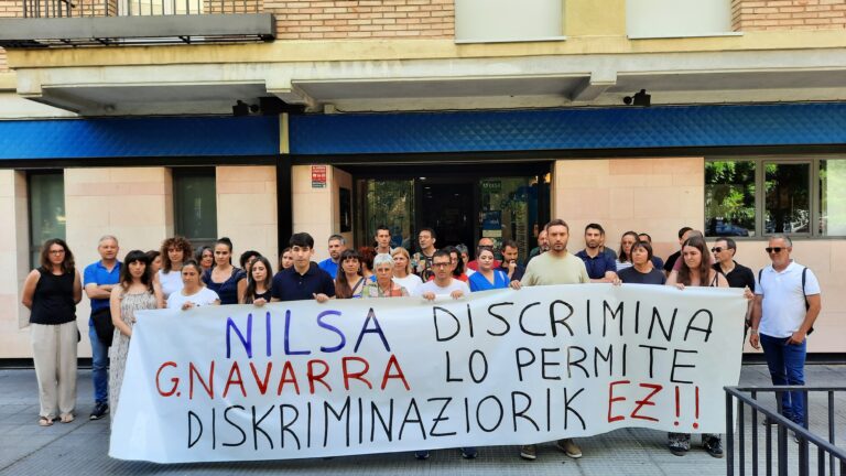 Nilsa enpresa publikoko langileek enpresa barneko soldata diskriminazioa salatu dute