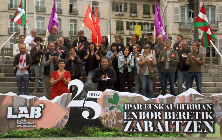 Mende laurdena beteta, Ipar Euskal Herrian zabaltzen jarraitzen duela ospatuko du LABek