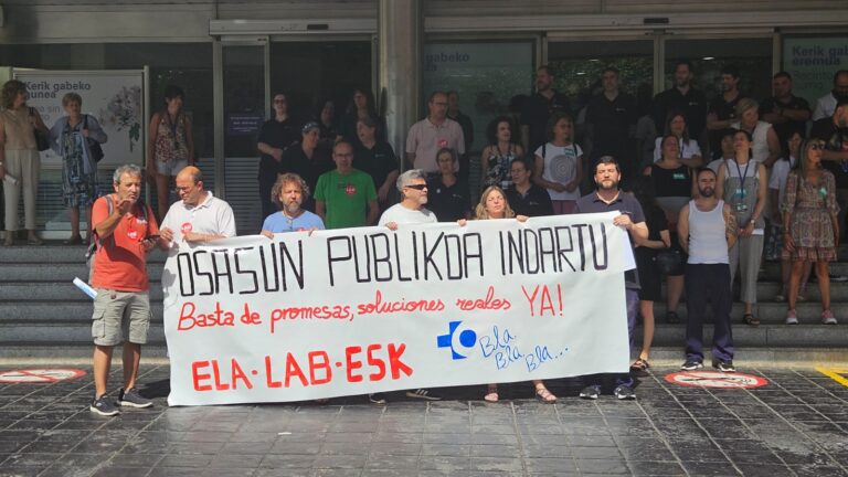 Hemos reclamado fortalecer la sanidad pública en Bilbo, Donostia y Gasteiz