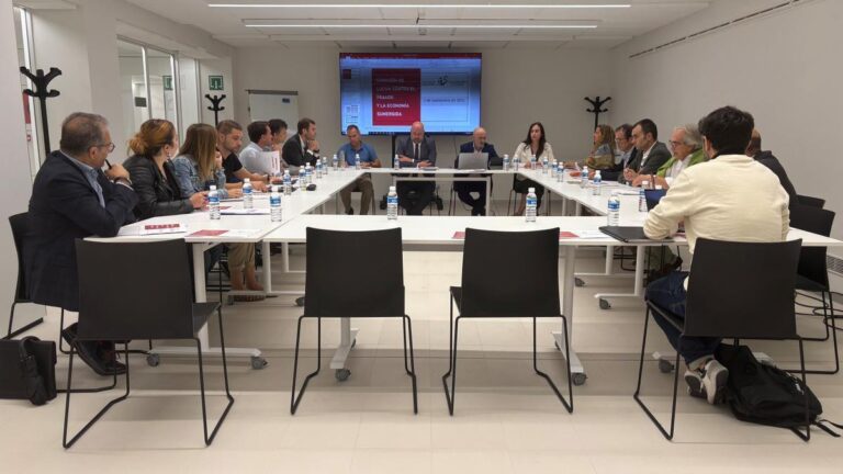 LABek iruzur fiskalaren aurkako 2025-2027 Planak fortuna handietan eta kontratu publikoak dituzten enpresetan lupa jartzea eskatu du