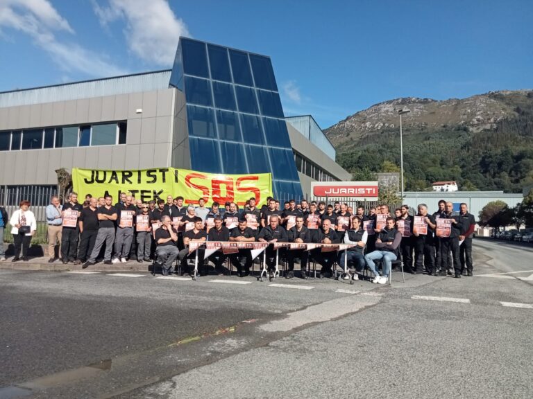 Juaristi eta Aitek-eko langileek egoera jasanezina salatu dute