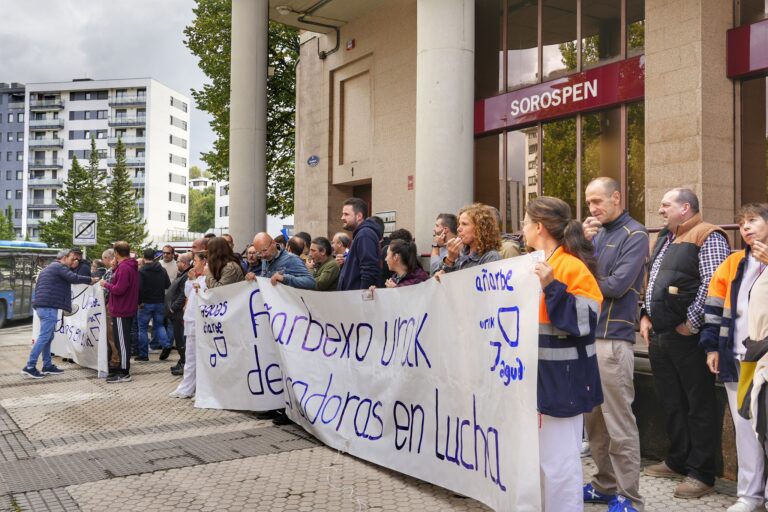 UTE-GOMS (Ansareo Infraestructuras), Agasa (Añarbeko Urak) enpresaren subrogatuaren langileak borrokan