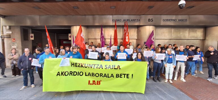 Hezkuntza sailak hitzartutakoa bete gabe jarraitzen du