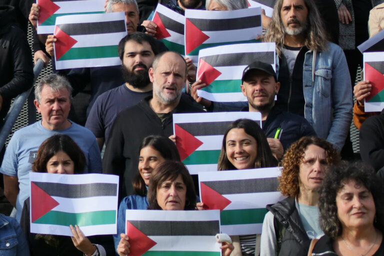 Sindikatu deitzaileek jarraipen handia aurreikusten dute biharko Palestinaren aldeko lanuzte orokorrean