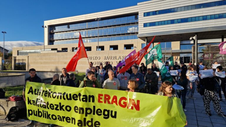 Eusko Jaurlaritzak negoziazio mahaiak inposizioaren irudia garbitzeko erabiltzen ditu