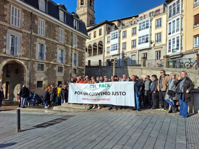 Los/as trabajadores/as de CTLpack denuncian la situación de la negociación del convenio y dan comienzo a movilizaciones por un convenio justo