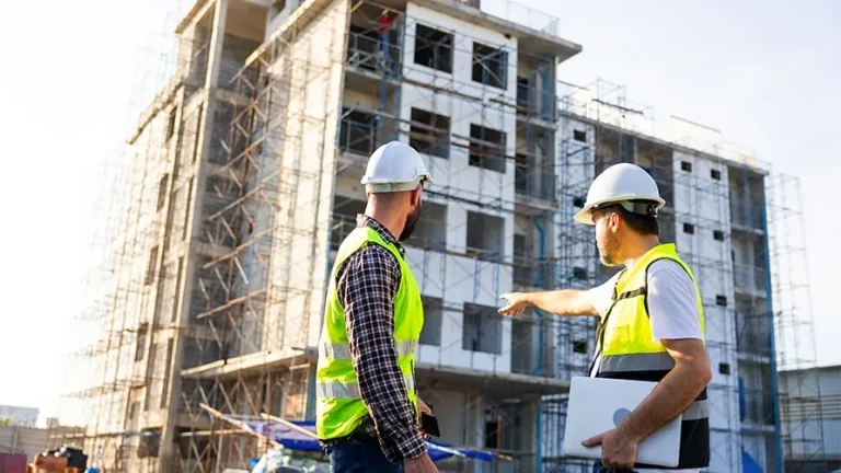 LAB logra una indemnización de 600.000€ para un “autónomo” de la construcción tras un grave accidente laboral