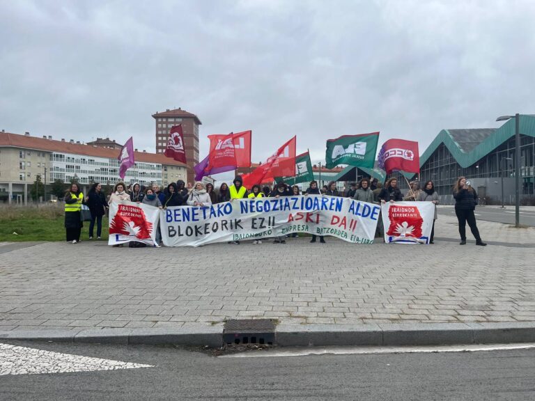 [IRITZIA]: Adin txikikoen zentroaren utopia Eusko Jaurlaritzaren aurrean