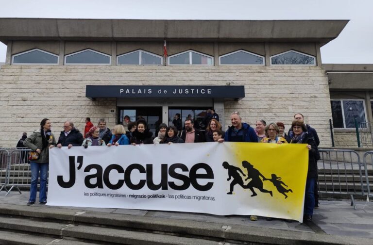 Euskal Herria harrera herri izan dadin borrokan ari diren ekintzaile solidarioen lana goraipatzen du LAB sindikatuak