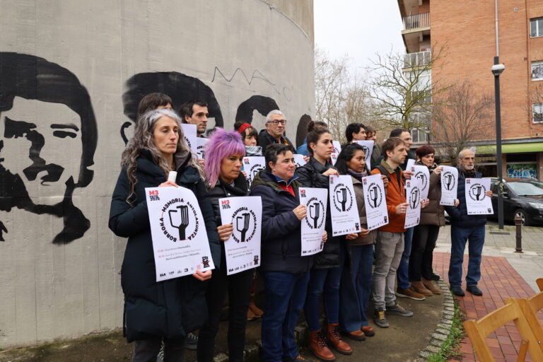 Estatuak martxoak 3ko sarraskiagatiko erantzukizunak har ditzan exijitzen dugu eta herritarrei dei egiten diegu oroitzapen ekitaldietan parte har dezaten