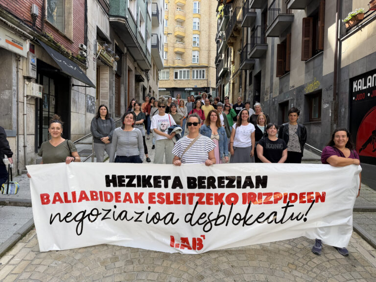LABek Hezkuntza Saileko Heziketa Bereziko hezitzaileen baliabideen esleipen irizpideen negoziazio eza salatu du