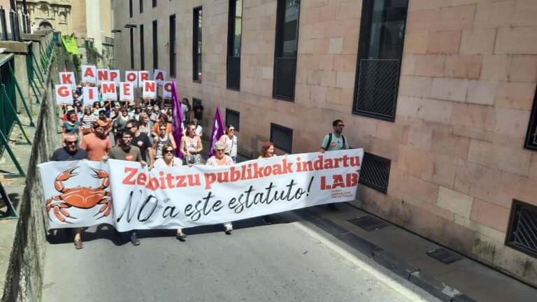 Hau ez da Nafarroako langile publikoek behar eta merezi duten Estatutua