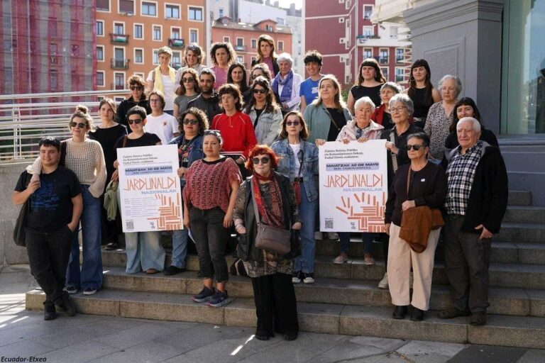LAB hace un llamamiento a participar en las jornadas sobre cuidados que ha organizado la dinámica Denon Bizitzak Erdigunean