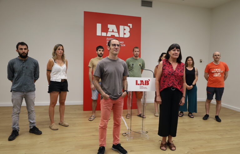 La industria basada en los intereses de las multinacionales y del sector armamentístico está condenada a la pérdida de empleo y al aumento de la precarización