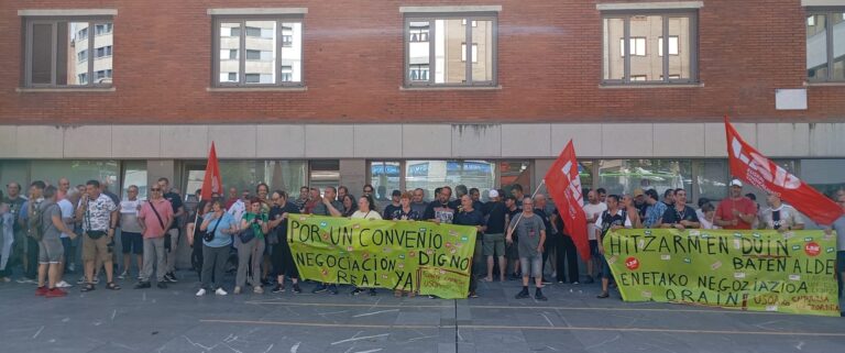 Firmamos el convenio en el centro especial de empleo Usoa de Barakaldo #LortuDugu