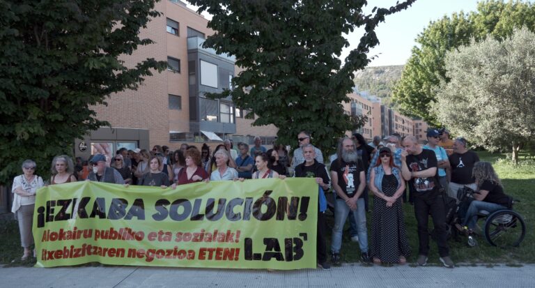 El sindicato LAB ha advertido al Gobierno de Nafarroa de que es el momento de tomar las decisiones y desarrollar las políticas necesarias para afrontar el reto de la vivienda