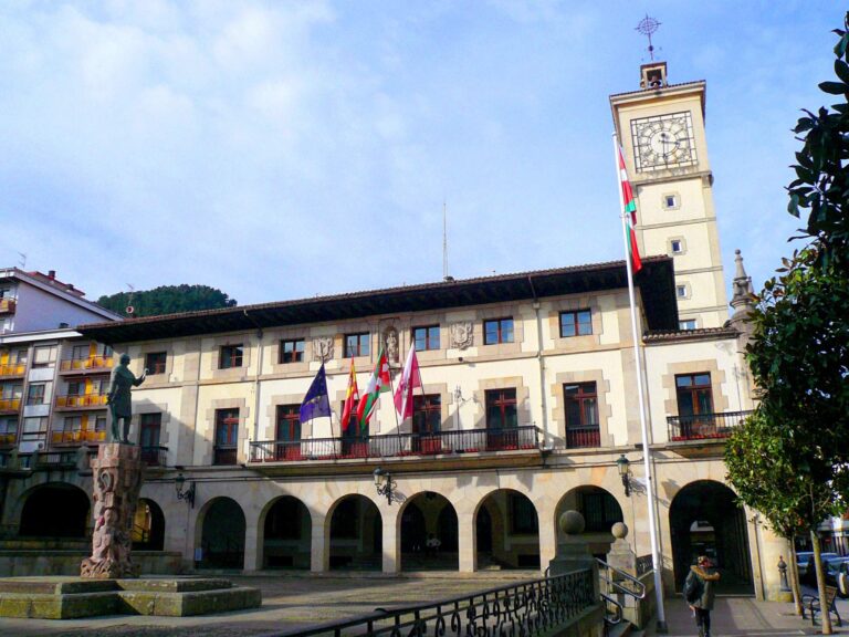 Denunciamos la falta de transparencia del Ayuntamiento de Gernika-Lumo