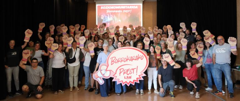 Bizkaiko zaintzako langile pribatizatuak eta enplegu zentro berezietakoak borrokarako prest gaude eta borrokara goaz