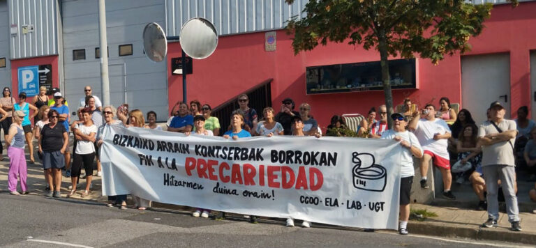 La patronal presenta una propuesta para el convenio de Conservas y Salazones de Pescado de Bizkaia que LAB someterá la decisión de las trabajadoras