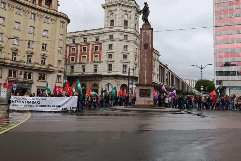 LAB y ELA convocaremos huelga en los ayuntamientos de la CAV el próximo 8 de octubre
