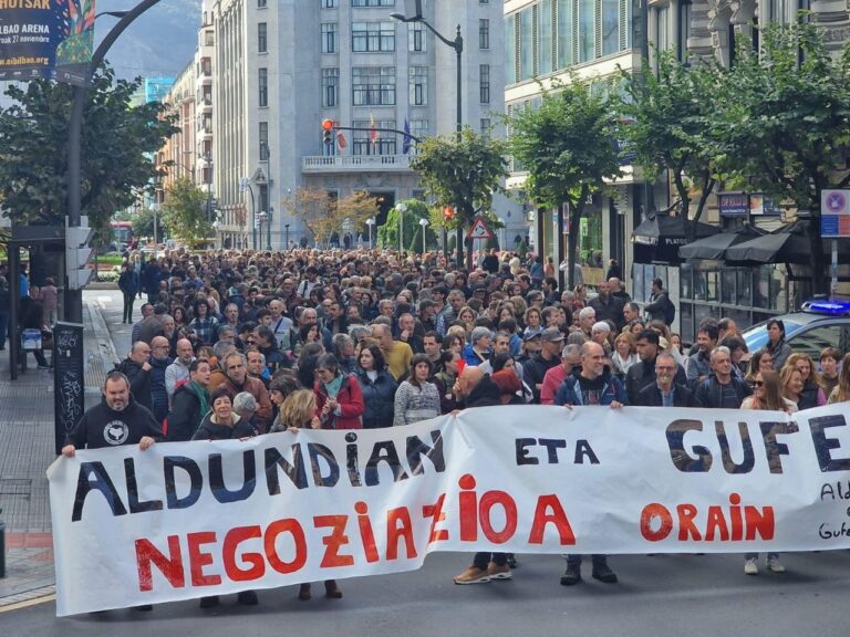 Lanuztea egin dugu Bizkaiko Foru Aldundian eta GUFEn, langileen baldintzen inguruan negoziatu dadila eskatzeko