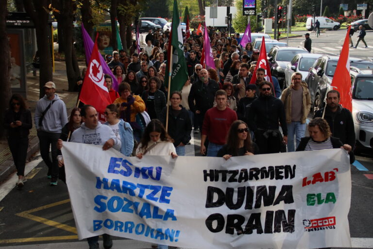Hemos salido a la calle para reivindicar que se posibilite la negociación en el sector de intervención social de Gipuzkoa